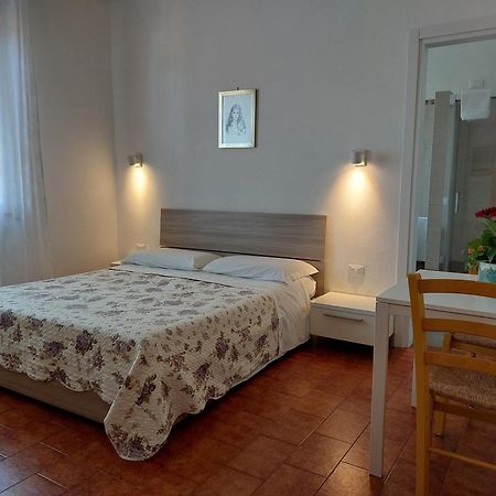 B&B Soleluna Pisa Exterior foto